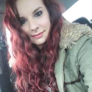 Meet your Posher, Holly